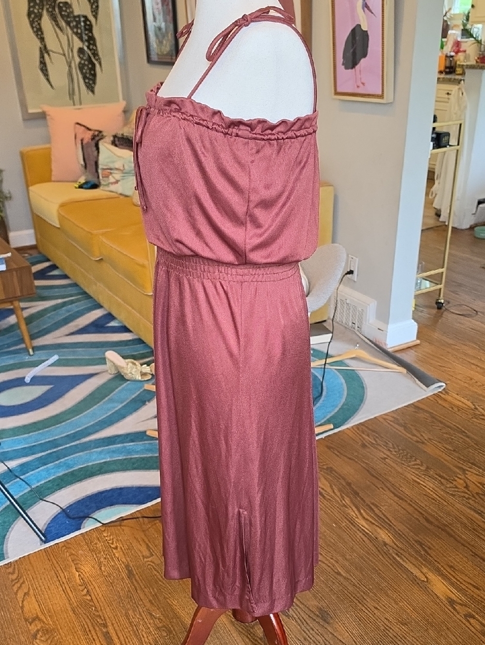 Vintage late 70s / early 80s satin midi dress Size S - Picture 3 of 10